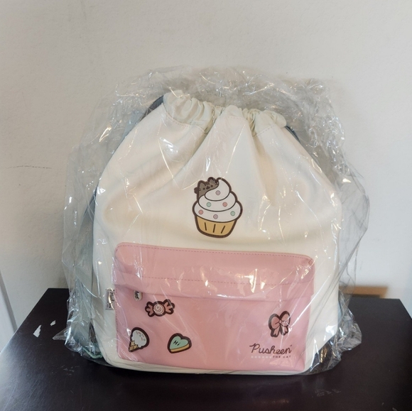Pusheen Handbags - Pusheen Drawstring backpack